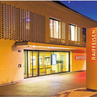 6,3 Millionen Franken Jahresgewinn - Die Raiffeisenbank Mutschellen hat ihren Hauptsitz in Zufikon. Sie ist mit dem Jahresergebnis 2025 sehr zufrieden. Bild: zg