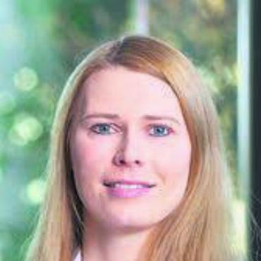 Pensionsplanung – Gut vorbereitet in den nächsten Lebensabschnitt - Kathrin Peter-Koch Leiterin Individualkundenberatung und Stv. Vorsitzende der Bankleitung, Raiffeisenbank Wohlen