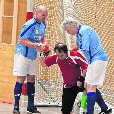 Viel mehr als ein Turnier - Es geht um mehr als nur Fussball. Wie hier bei einer Szene vom FCW-Hallenturnier 2024.