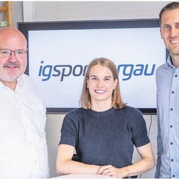 «Diese Vielfalt reizt mich» - Neue Spitze der IG Sport Aargau (von links): Jörg Sennrich (Präsident), Michelle Heimberg (Projektleiterin) und Lukas Fischer (Geschäftsführer).
Bild: Fabio Baranzini / IG Sport Aargau