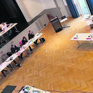 Vor allem die SVP strahlte - Das Wohler Dorfparlament wird auf die neue Legislatur hin einige Veränderungen erfahren.
Bild: Archiv