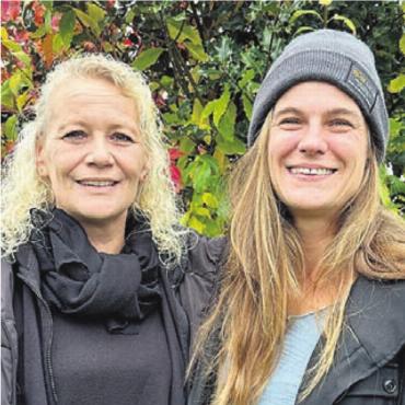 Grosses Bedürfnis - Karin Suter (links) wird die von Angela Bill gegründete Kita Löwenzahn leiten. Bild: wam