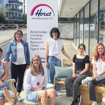 Der Vorhang ist mehr als ein Sichtschutz - Das Team der I. Horat Innendekorationen AG freut sich auf Ihren Besuch. Bildautor: wam
