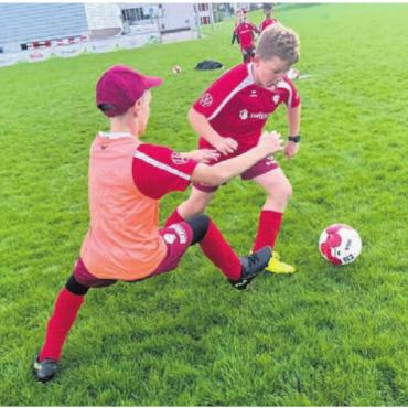 Herbstferien-Highlight für 60 Kids - Natürlich stand der Fussball im Mittelpunkt des Camps, aber den Kids wurde auch daneben ganz viel geboten. Bild: zg