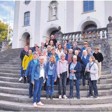 An Herbstkonferenz den Austausch gepflegt - Frauen besuchen Frauen. Die kantonalen Vertreterinnen weilten in Wohlen. Bild: zg
