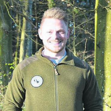 «Draussen, mein Zuhause» - «How to Survive» heisst die Schule von Markus Lusser. Bild: cbl