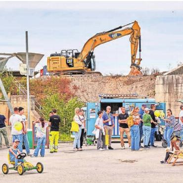 Eine beeindruckende Anlage - Ein unvergesslicher Tag im Kieswerk Stetten für die Mitarbeitenden der Notter Gruppe und ihre Familien.