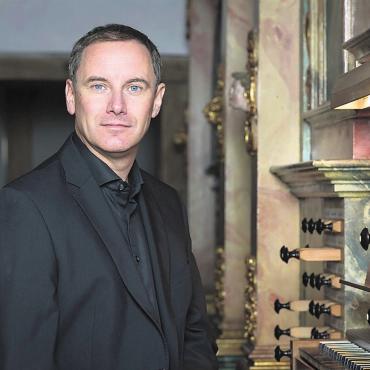 Von Poetry Slam bis Philharmonie - Solo und mit Cappella: Johannes Strobl wird am Sonntag gleich zweimal zu hören sein.