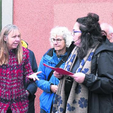 Zentrumslos und doch vielfältig - Die Umfrage wurde von Cecile Egli (rechts) von Kontextplan bearbeitet. Bild: Archiv