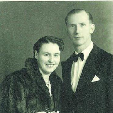 Von Kriegswirren zum Liebesglück - Der glücklichste Tag: Die Hochzeit von Theresia mit Ferdinand Kohlheimer.