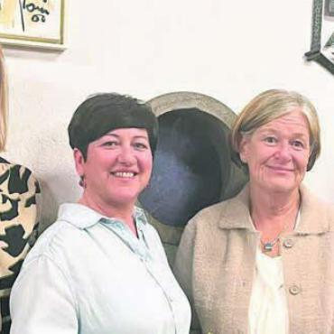 Es darf gratuliert werden - Die Jubilarinnen von links: Tanya Muntwyler, Alexandra Studer, Sandra Luchsinger, Edith Seiler, Yvonne Fanelli und Andrea Frey. Bild:zg