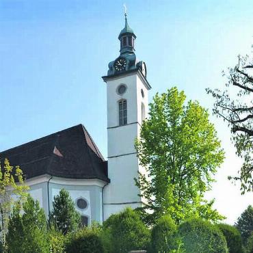 Gründe werden oft nicht genannt - 2024 sind 238 Menschen wieder in die Römisch-Katholische Kirche Aargau eingetreten und 837 wurden getauft. Bild: zg
