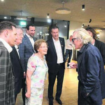 Fast ein Familientreffen - «Yello»-Sänger Dieter Meier im Bild: chh