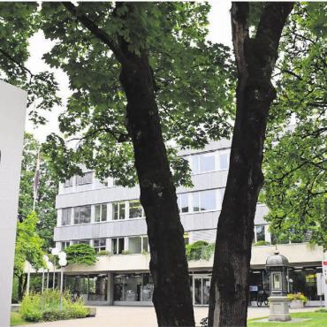 LESER SCHREIBEN - Das Gemeindehaus ist wieder ein begehrter Ort: Zwei Kandidierende bewerben sich um den fünften Sitz im Gemeindehaus.