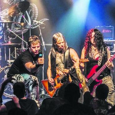 Fast wie Motörhead - Sie bringen puren, lauten und dreckigen Rock ins Chillout: die Band Kilmister. Bild: zg