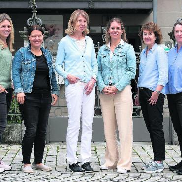 Weil Hilfe holen Stärke beweist - Sie bilden das aktuelle Team der Mütter- und Väterberatungsstelle Bezirk Bremgarten (von links): Marina Kuster, Andrea Wheeler, Brigitte Koller, Karin Kuster, Patricia Laesser, Andrea Wetter. Bild: Chregi Hansen