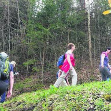 Sommerzeit ist Wanderzeit - Die gemütlichen Wanderungen der Naturfreunde starten wieder. Bild: zg