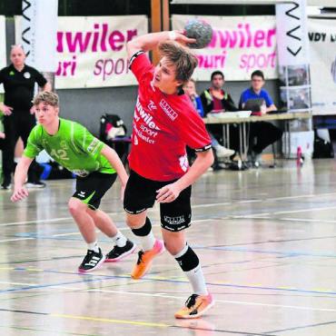 Sieg in packendem Derby - Colin Müller war einer der jungen Spieler, mit denen der TV Muri die zahlreichen Absenzen kompensieren konnte. Bild: tvm