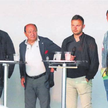 Quartett mit vielen Geschichten - Die Gäste im Promitalk des FC Sarmenstorf (von links): Stefan Strebel, Luigi Ponte, Elsad Zverotic, Michael Winsauer. Bild: Josip Lasic