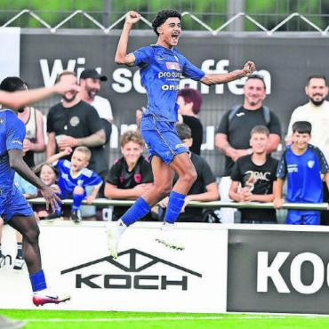 Traum erfüllt, Traum geplatzt - 30. Minute: Tor, riesiger Jubel, der FC Wohlen führt gegen den grossen Favoriten. Der 17-jährige Luca Nascimento erzielt sehenswert das 1:0.