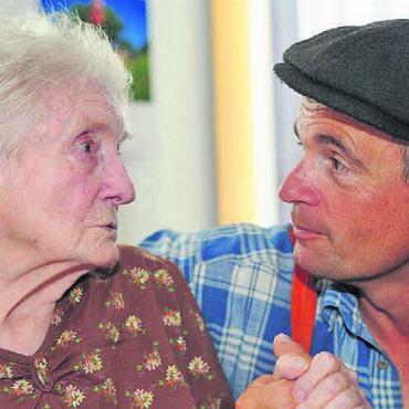 Humor schafft Vertrauen - Seit über 16 Jahren ist Markus Proske als Demenzberater und Humortherapeut tätig. Über seine Erfahrungen spricht er im Reusspark. Bild: zg