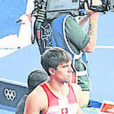 «Pasci» der Grosse - Einlauf vor dem Olympia-Kampf 2012.