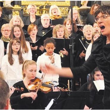 Einstimmen auf Weihnachten - Die Kantorei singt am kommenden Wochenende. Bild: zg