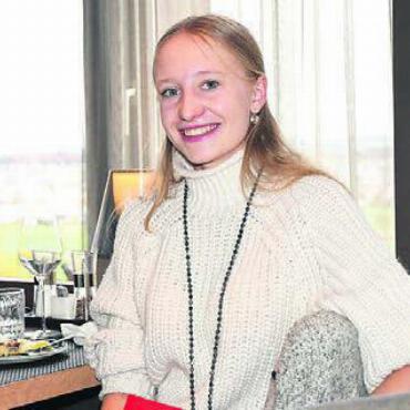 Seltene Storys – tolle Menschen - Sie blieb voller Begeisterung hängen: Lea Schondlowski aus Mühlau liess sich zur Pferdefachfrau ausbilden.