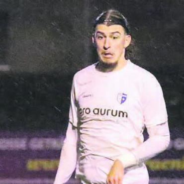 Freiämter Trio greift an - Damjan Sucur ist einer der jungen Spieler der Wohler U23. Bilder: Archiv/jl