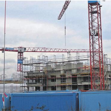 4,4 Milliarden Franken verbaut - Mehrfamilienhäuser, die in die Höhe wachsen: ein Bild, das man im Jahr 2023 im Kanton oft gesehen hat. Private Auftraggeber investierten 3208,4 Millionen Franken in Bauprojekte. Bild: Archiv