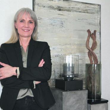 Im richtigen Energiefluss - Nach Feng Shui schafft Claudia Bolliger maximales Wohlgefühl in den eigenen vier Wänden. Bild: Sabrina Salm