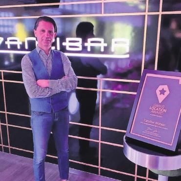 Stolz auf «das Kind» - «Zanzibar» erhält Swiss Location Award Die Wohler Bar erhielt das Gütesiegel «Ausgezeichnet». Bild: zg
