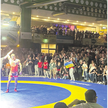 Riesiger Spirit versetzt Berge - Beste Stimmung vor 800 Fans. Bild: spr