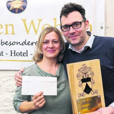 Wunderbar und völlig entspannt - Souveräne Sieger der 4. Ausgabe: Einwohnerrätin Franziska Matter und Ehemann Benjamin Schlein. Bilder: Daniel Marti / zg