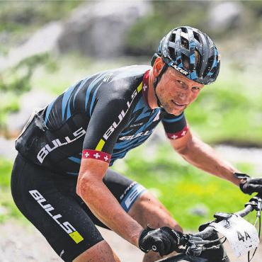 Von Krankheit ausgebremst - Urs Huber hat gekämpft an der Bike Transalp. Am Ende konnte er wegen des Ausfalls seines Teamkollegen das Rennen nicht beenden. Bild: Thomas Weschta