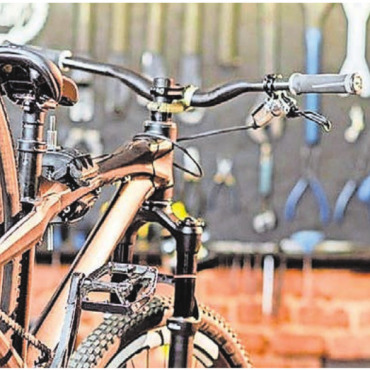 Wissenswerte Hintergründe - Bike-Pflege und -Reparaturen mit dem Spezialisten. Bild: pd