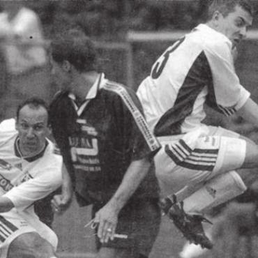 FC Wohlen verliert das Herzstück - Schibi Roth (links) tritt zurück. Der FC Wohlen verliert eine grosse Spielerpersönlichkeit. Bild: Archiv