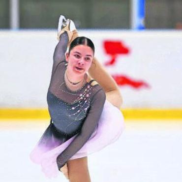 Etliche Spitzenklassierungen für die Wohler Talente - Die jungen Athletinnen des Eislaufclubs Wohlen zeigten durchwegs gute Leistungen. Im Bild Linda Brandis, die einen feinen zweiten Rang erreichte. Bild: zg