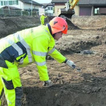 Geschichte zum Anfassen - Kantonsarchäologie bei der Arbeit. Bild: ake