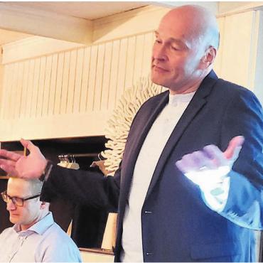Präsidiumswechsel vollzogen - Roger Cébe führte letztmals als Präsident durch die Generalversammlung des GVK.