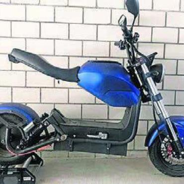 «Sie sind ein grosses Ärgernis» - Die Repol hat eine Rolle angeschafft. Mit dieser kann man die Geschwindigkeit der E-Scooter kontrollieren.