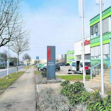 Gute Investition oder unnötig? - Im Rigacker-Gebiet ist die Firma Oerlikon Metco mit fünf Gebäuden dominant vertreten. Ende 2026 wird das Unternehmen Wohlen verlassen. Bilder: zg/Archiv
