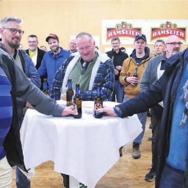 Über die Grenzen hinaus - Rund hundert Personen nahmen am 13. Gewerbe-Treff teil.