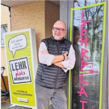 «Da wäre man gerne wieder 16» - Ralph Nikolaiski ist «absolut happy» über die Erstausgabe seiner Lehrlingsplattform.