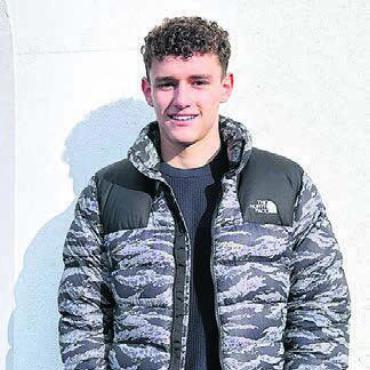 Mit Wurzeln und Flügeln - Ein junger Mann, der weiss, was er will: Dorian Derbaci.