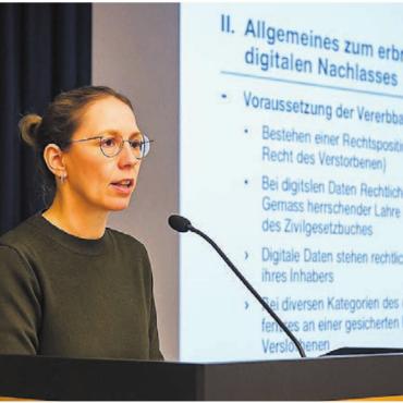 Was bleibt von uns im Netz? - Mit präzisen Beispielen und überraschenden Einsichten zeigte Salome Barth, warum der digitale Nachlass uns alle betrifft. Bild: str