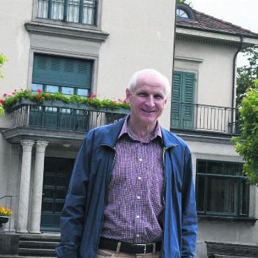 Ein Leben für die Lieblingsbank - Thomas Huber war 47 Jahre lang für die UBS tätig. Als Stiftungsrat hat er nun noch mehr Zeit fürs Strohmuseum. Bild: dm