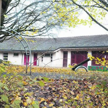 Sparen, bis es wehtut - Der Kindergarten Althau soll saniert und durch einen Anbau erweitert werden. Dann sind alle Abteilungen unter einem Dach. Bild: chh