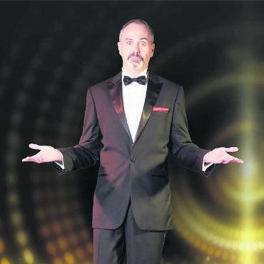 Lachen ist gesund - Michel Gammenthaler ist Schweizer Komiker, Moderator und Bild: Mirco Rederlechner
