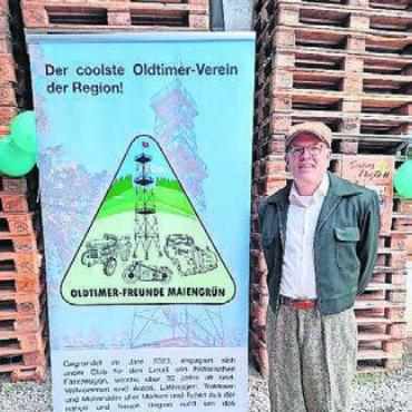 Wenn die Ente den Admiral trifft - Das neue Vereinslogo – entwickelt vom Vereinskassier Gerhard Nagel.